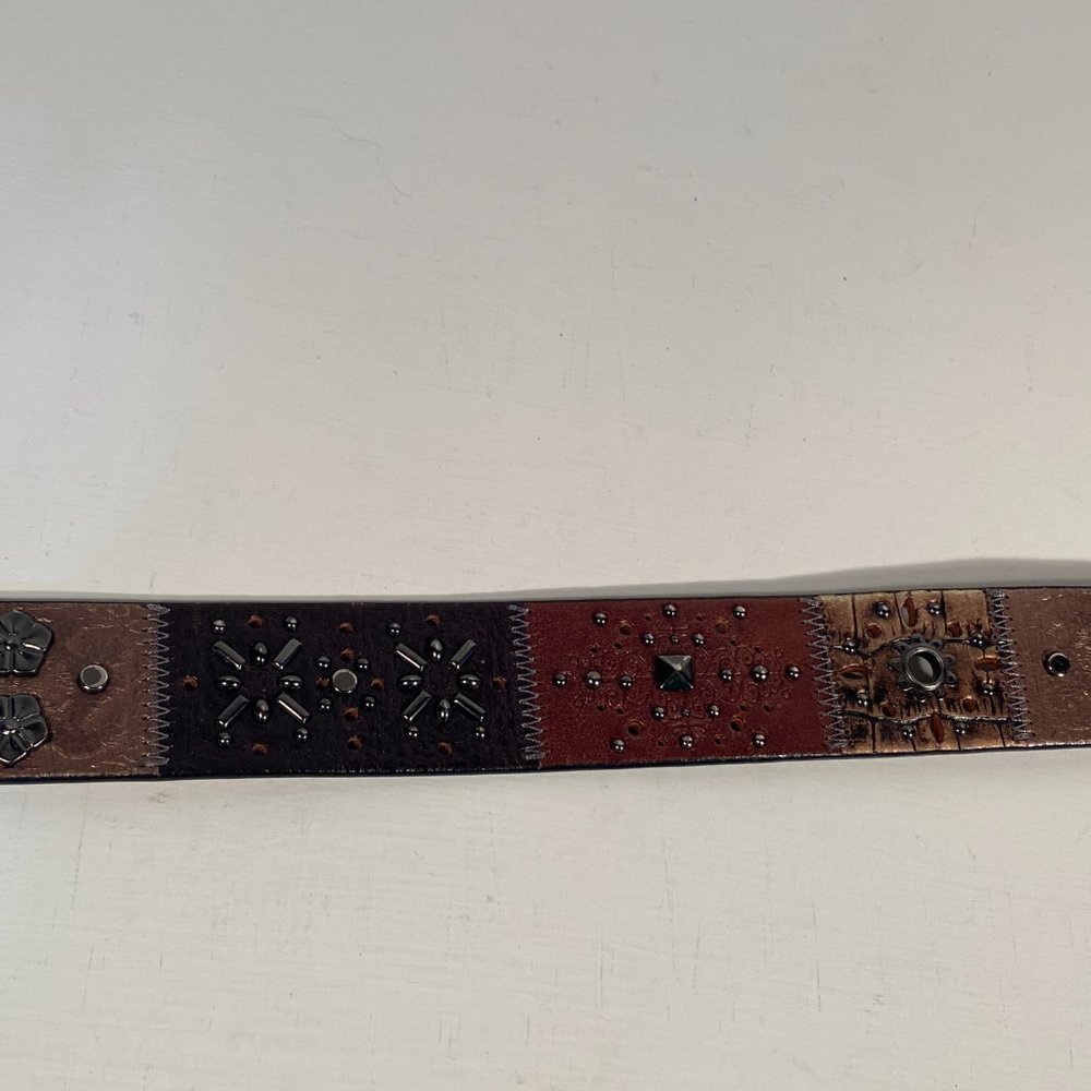 Fossil Multi-Color Leather Stud Accent Belt Women Size S - Picture 4 of 7